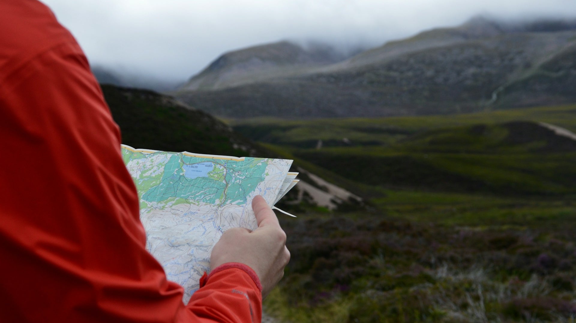 How To Read Topographic Maps: Features, Symbols, & More - Muir Way