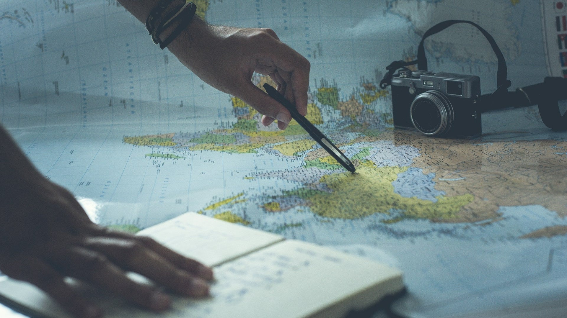 Map Colors & Cartography: Communicating Through Colors On A Map - Muir Way