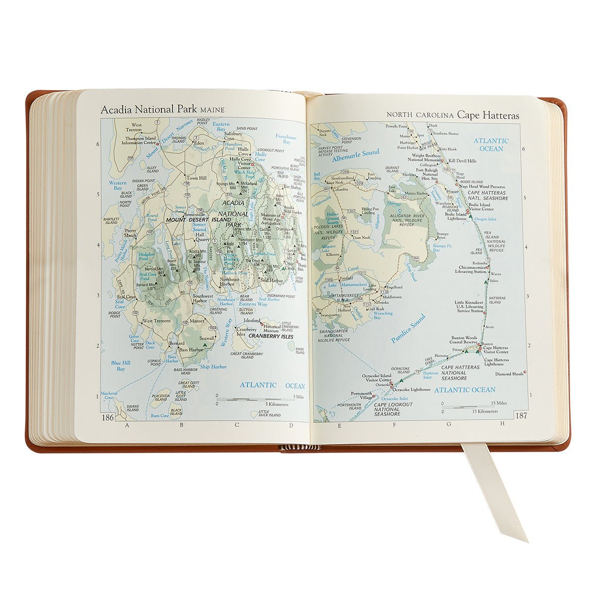 The Traveler's Atlas - Muir Way - Books