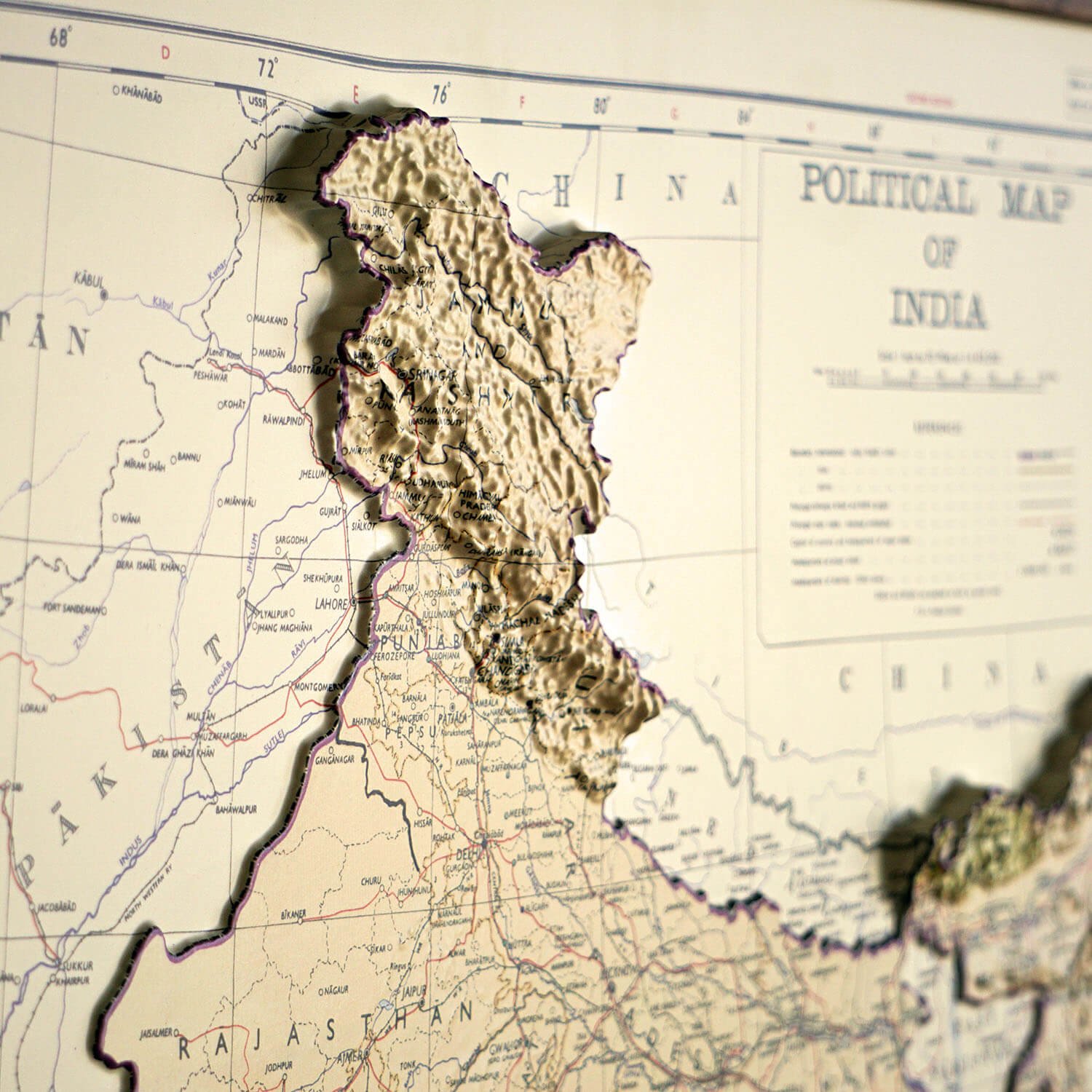 India 1954 3D Raised Relief Map - Muir Way - 3D