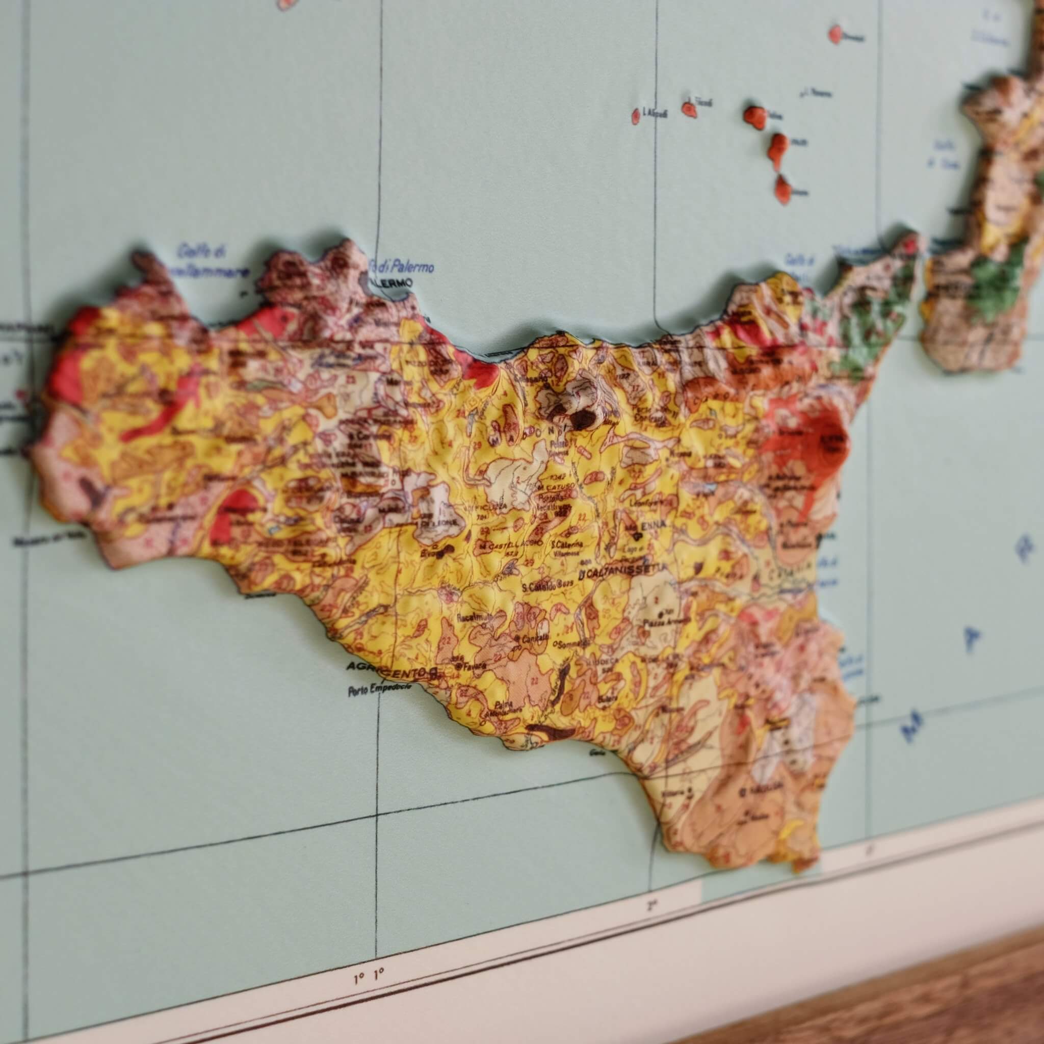 Italy 1966 3D Raised Relief Map - Muir Way - 3D