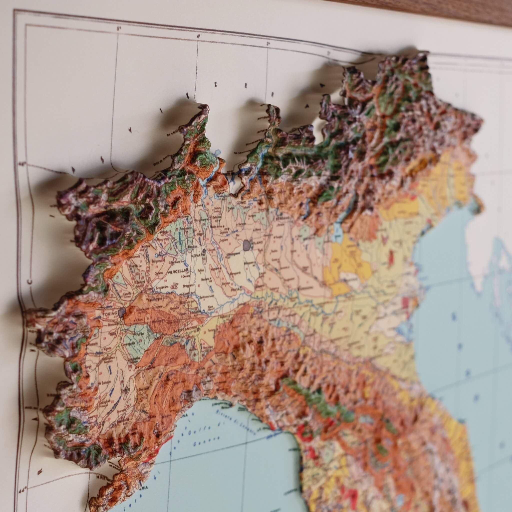Italy 1966 3D Raised Relief Map - Muir Way - 3D