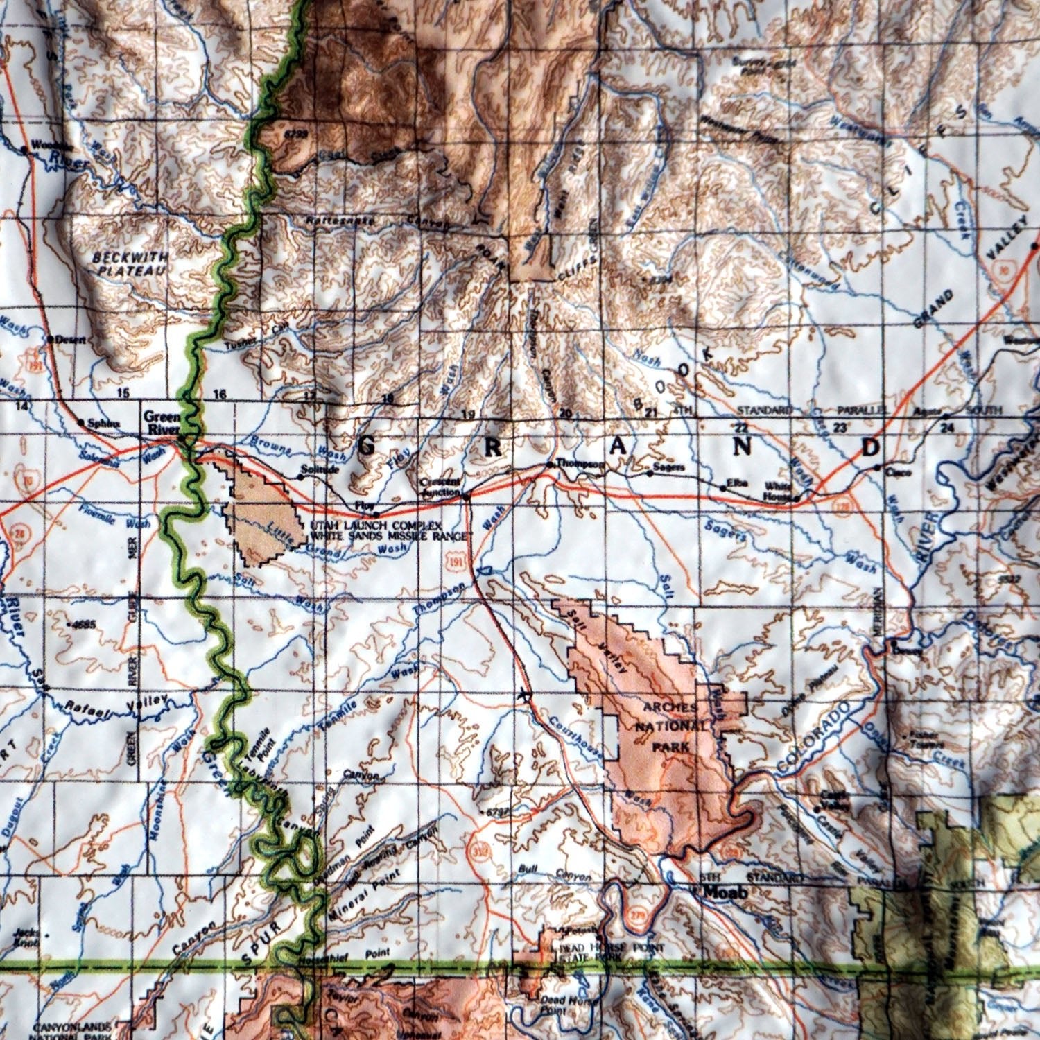 Utah 1988 3D Raised Relief Map - Muir Way - 3D