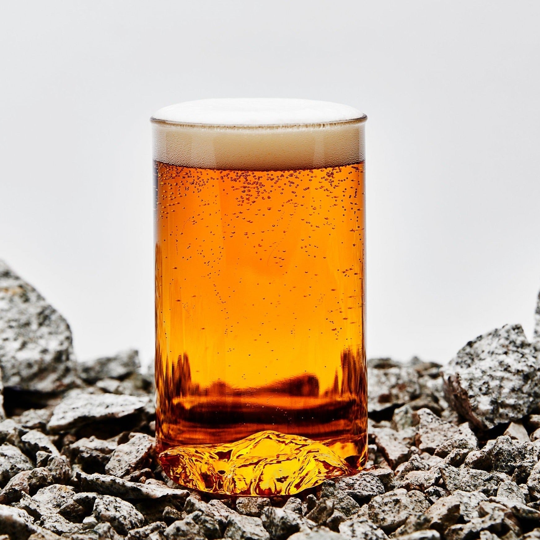 The Mt. Washington Pint - Muir Way - Packaged Glass