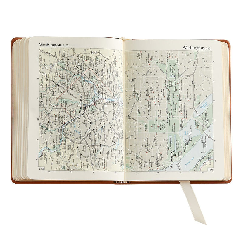 The Traveler's Atlas - Muir Way - Books