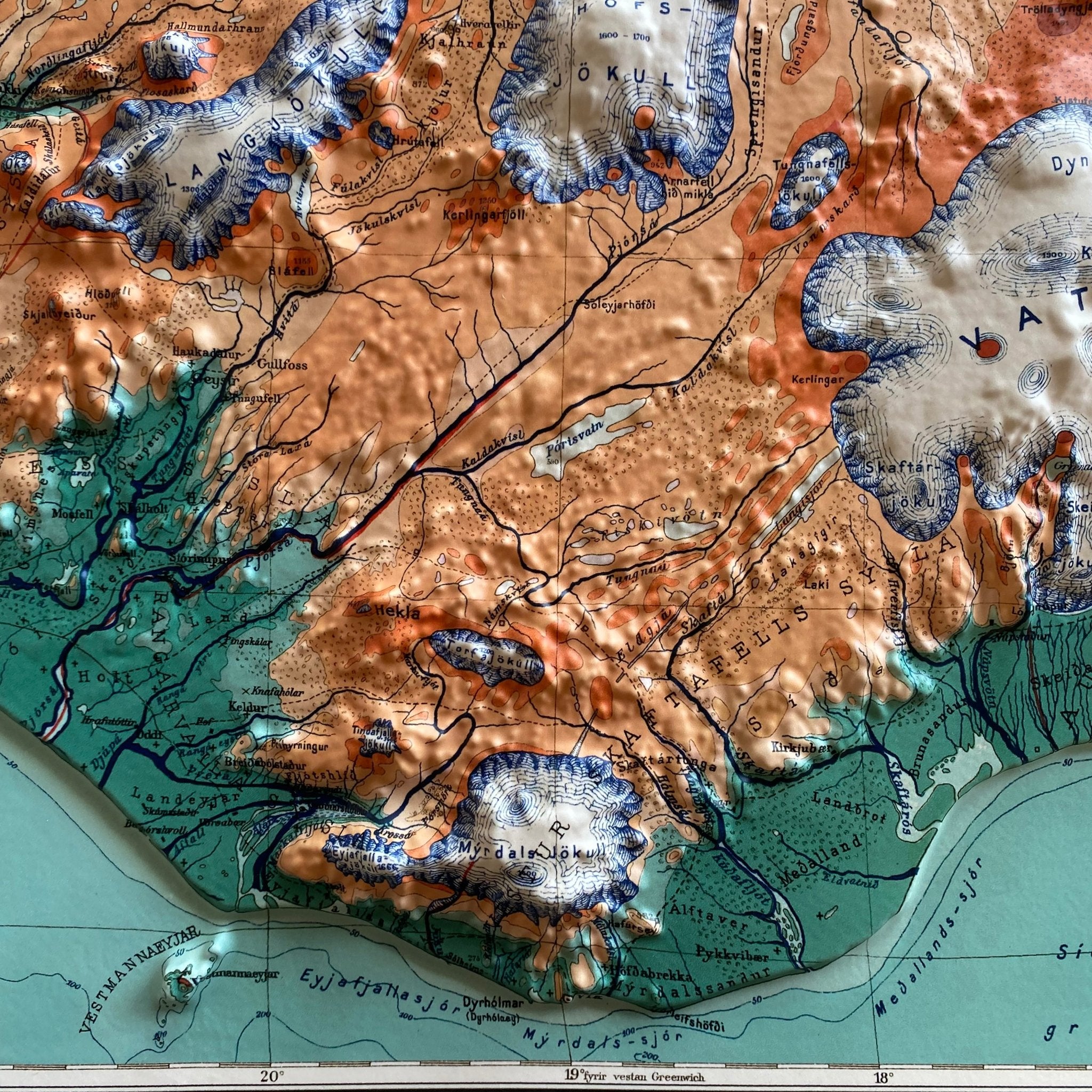 Vintage 3D Raised Relief Map of Iceland 1928 – Muir Way