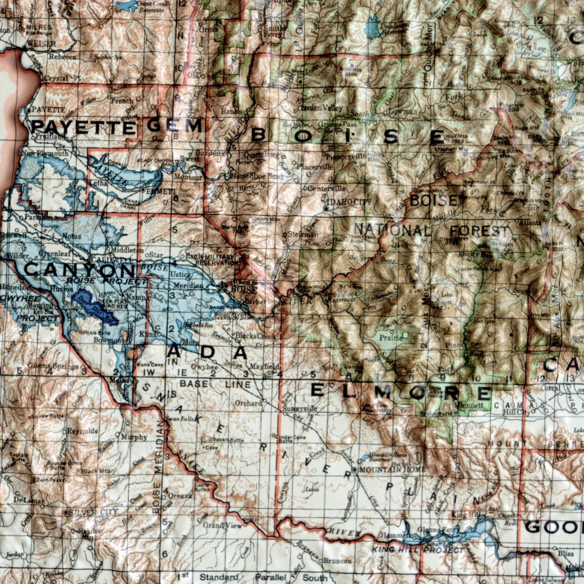 3D Raised Relief Map of Idaho | Muir Way