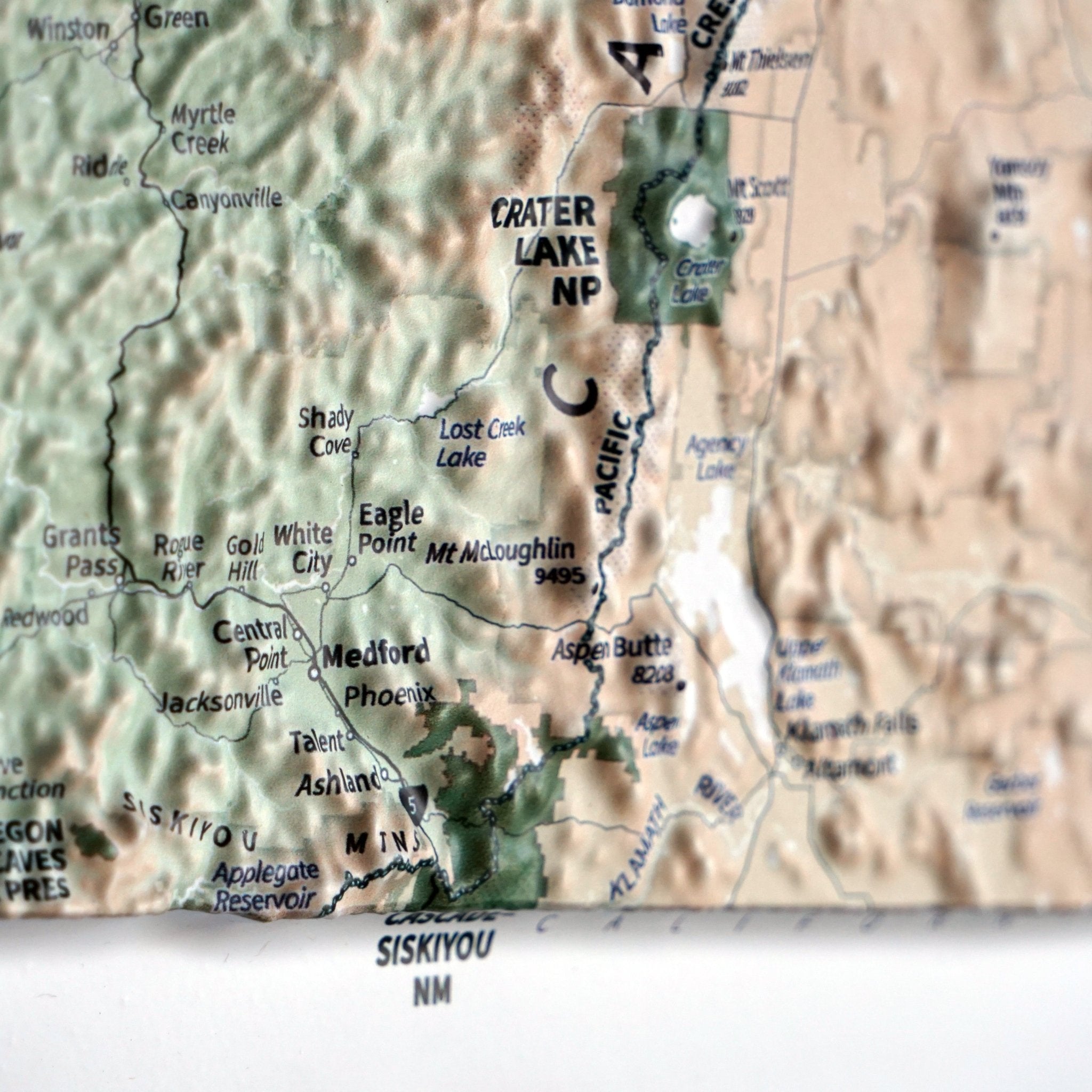 Pacific Northwest 3D Raised Relief Map - Muir Way - Natural Atlas