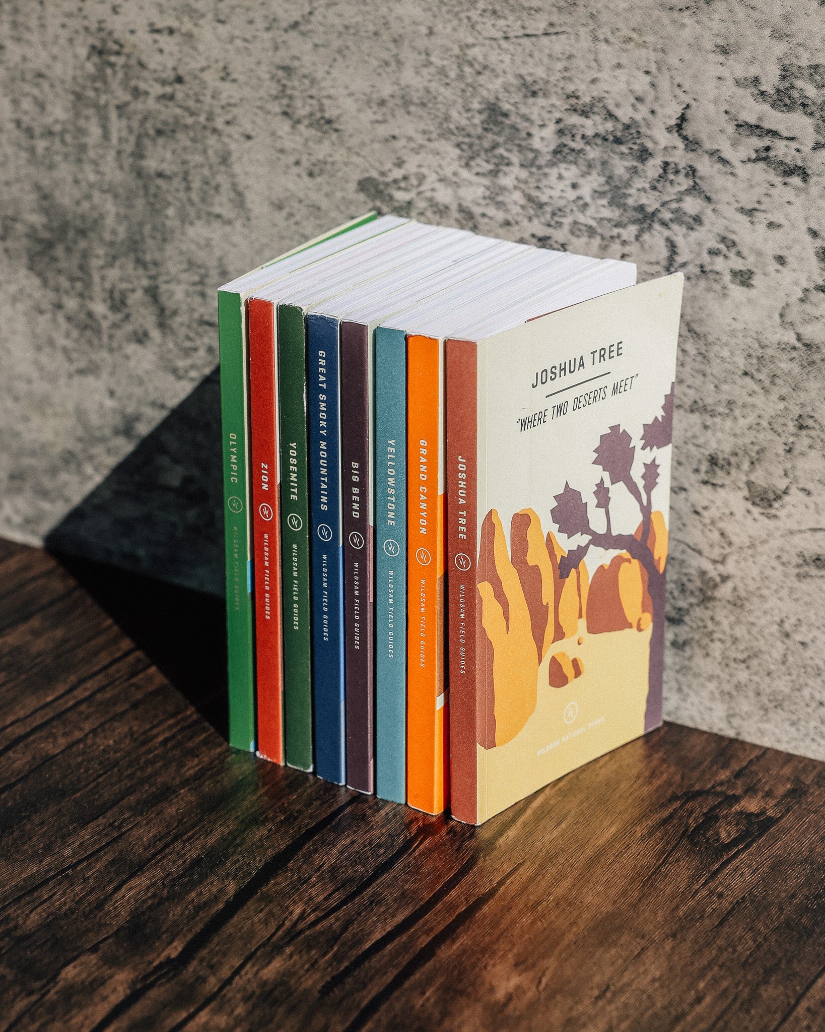 THE NATIONAL PARKS COLLECTION - Muir Way - Field Guides